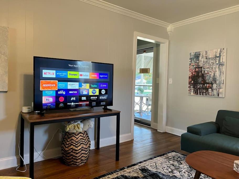 Peaceful Home In Downtown Huntsville With Nice Back Patio! المظهر الخارجي الصورة